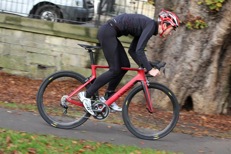 Review: Canyon Aeroad CF SLX 7.0 Di2 | road.cc